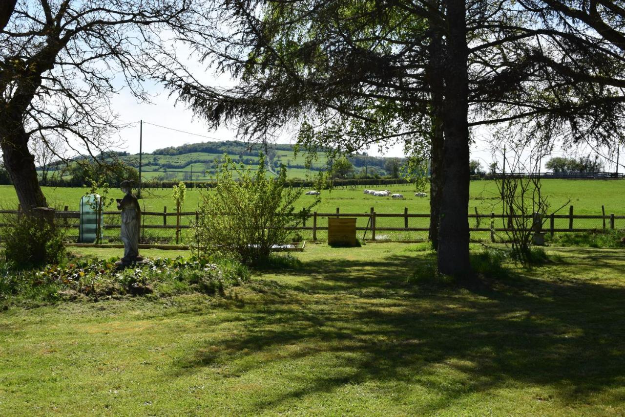 Le Chene D'Or Marcheseuil Exterior foto